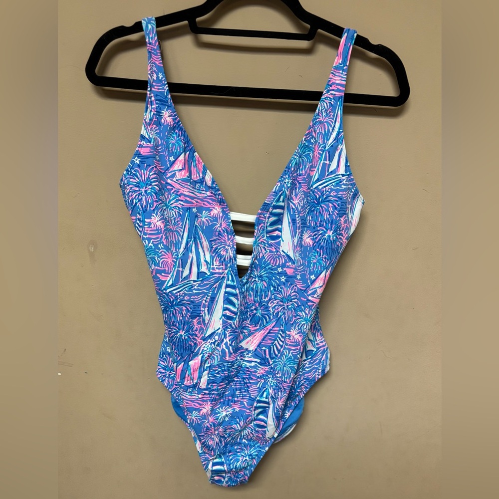 Womens Lilly Pulitzer Blue & Pink Sailboat One-Piece Swimsuit, 12